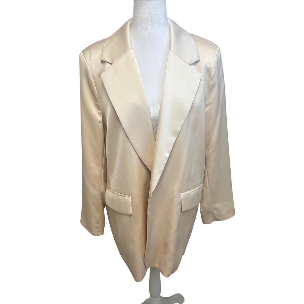 Choklate Paris Satin Blazer Champagne Oversized Peaked Lapel Sz 42 Coquette